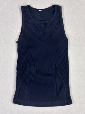 Alo Yoga Sculpt Seamless Tank Black Contour Breathable Performance Top